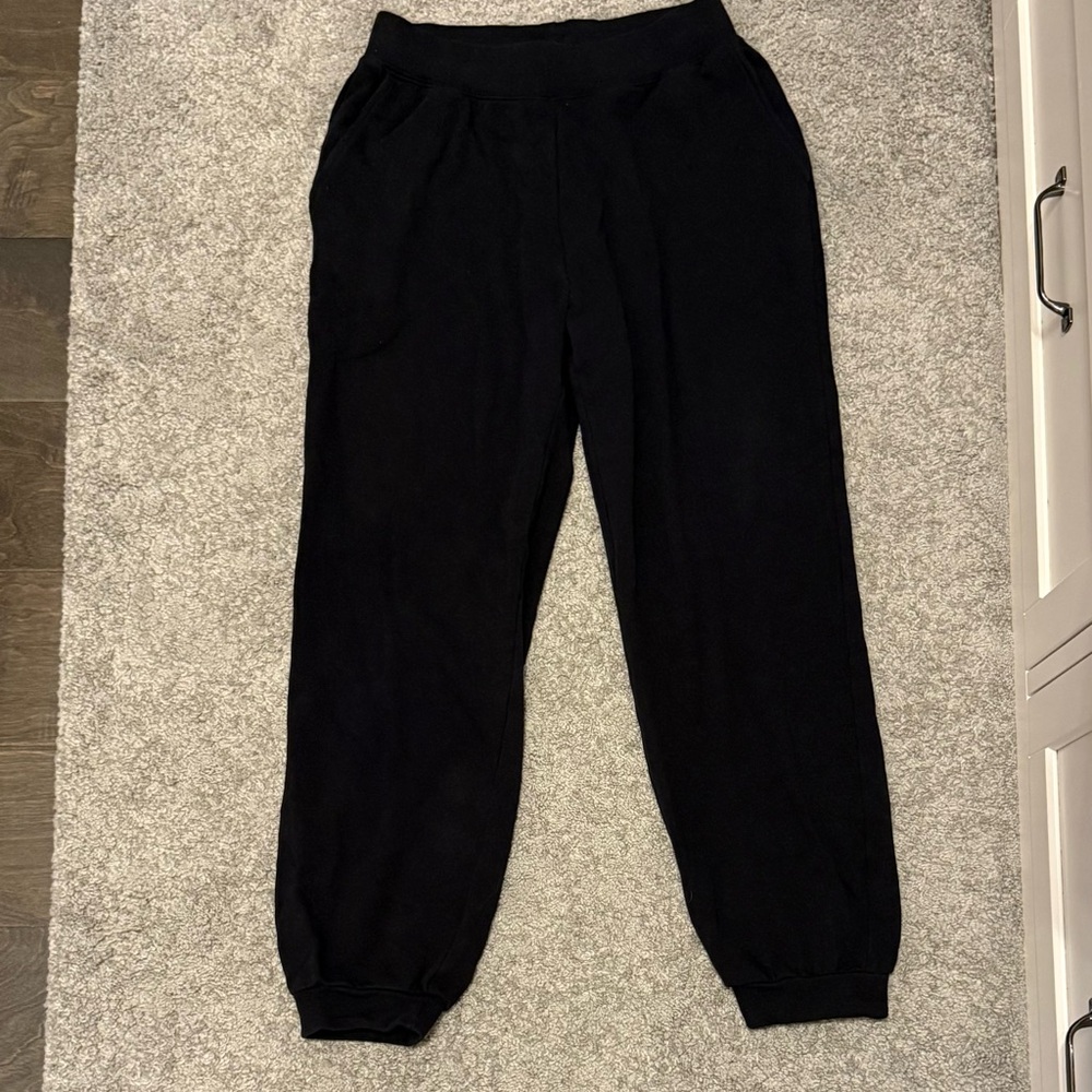 Uniqlo Black Jogger Sweatpants Relaxed Fit